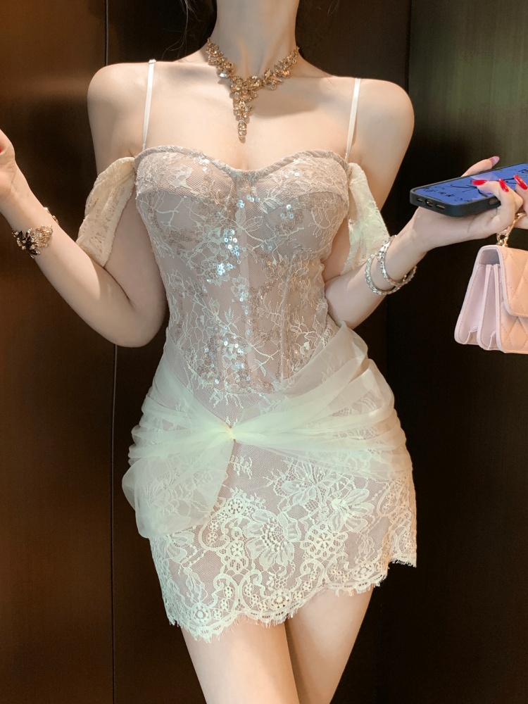 Wrapped chest sequins package hip lace spicegirl dress