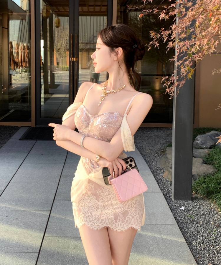 Wrapped chest sequins package hip lace spicegirl dress