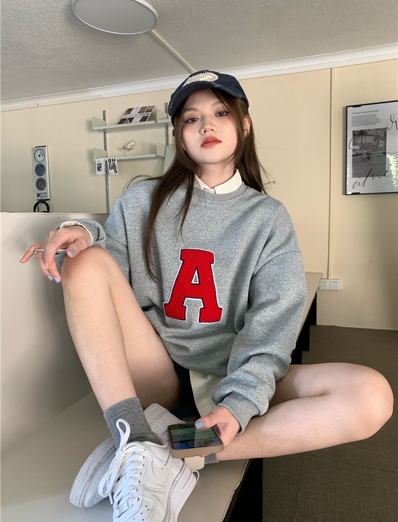 Loose embroidery plus velvet thick large letters hoodie