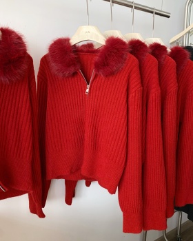 Red knitted winter cardigan fur collar hooded coat for women