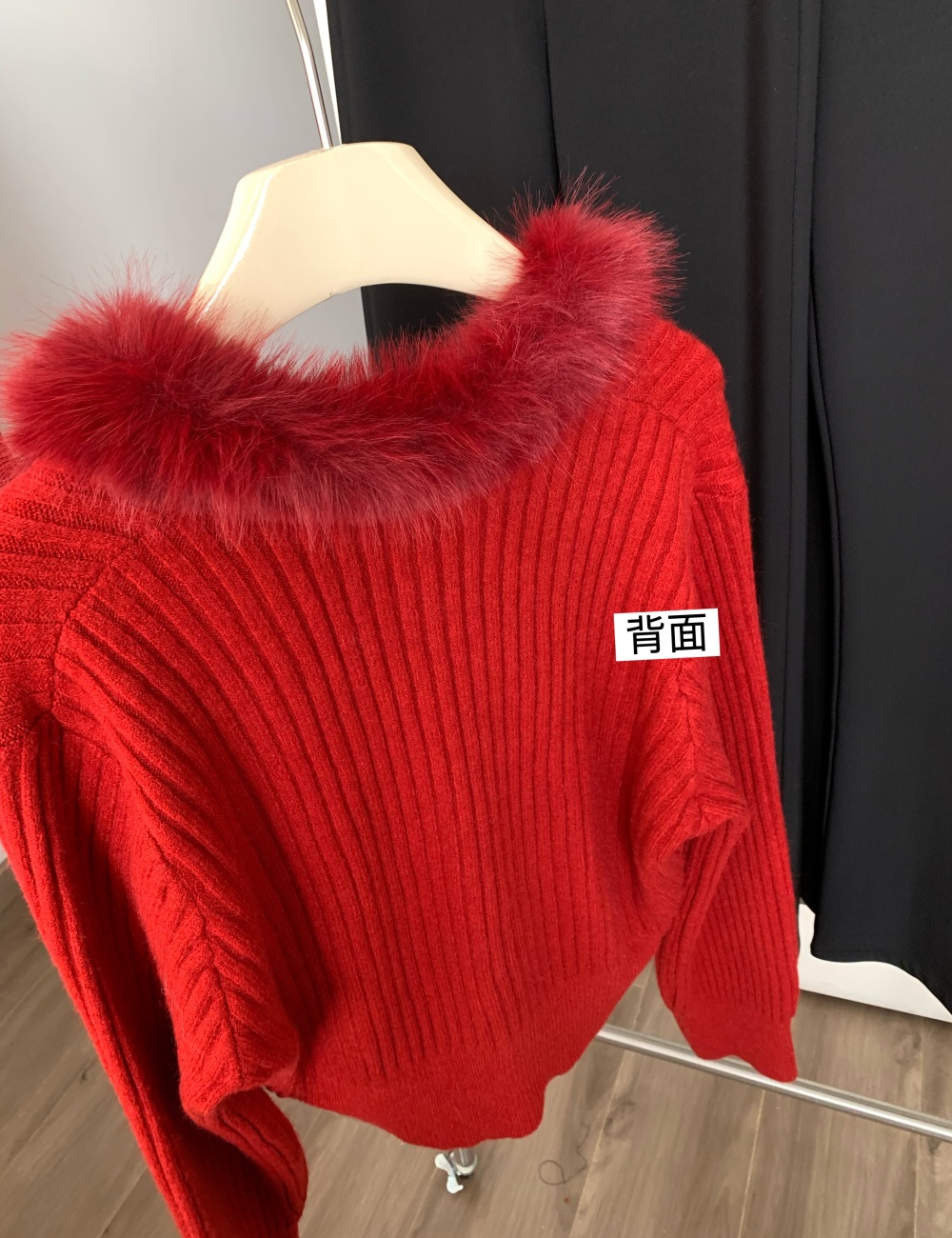 Red knitted winter cardigan fur collar hooded coat for women