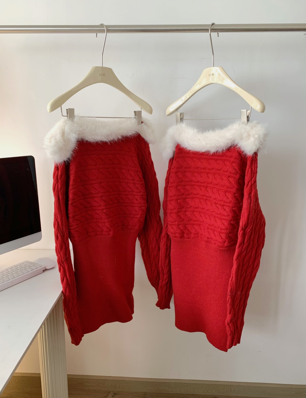 Package hip red slim sloping shoulder dress for women