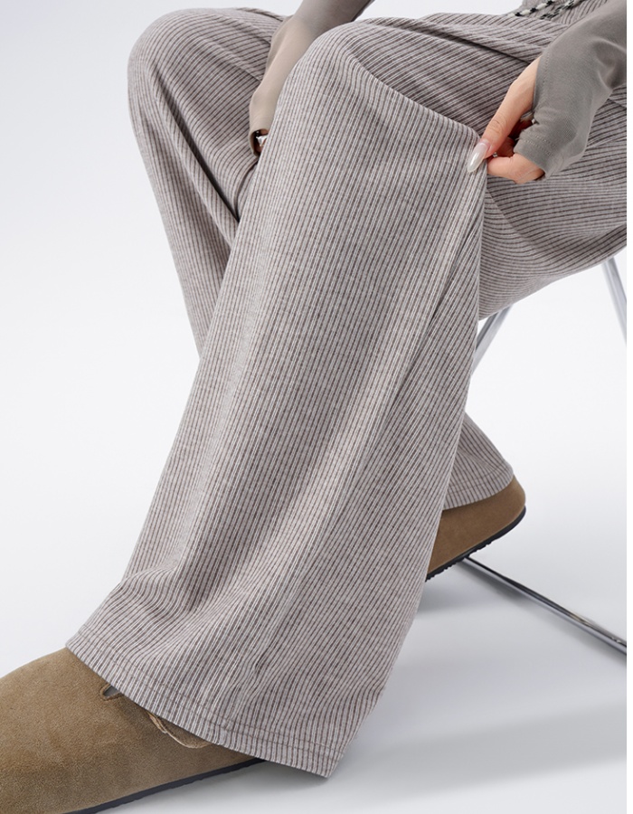 Mopping spring pinstripe pants for women