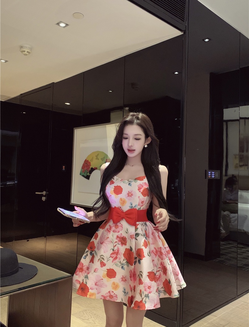 Vacation niche bow T-back sling spring pinched waist belt