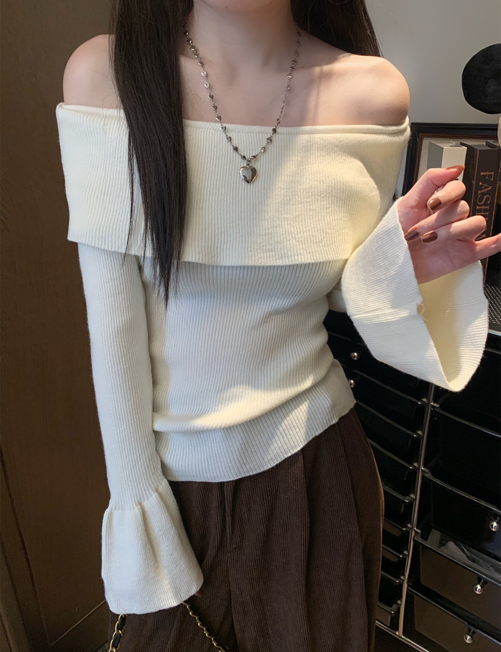 Flat shoulder spicegirl bottoming shirt slim tops for women