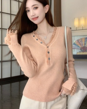 V-neck spring sweater lace bottoming shirt for women