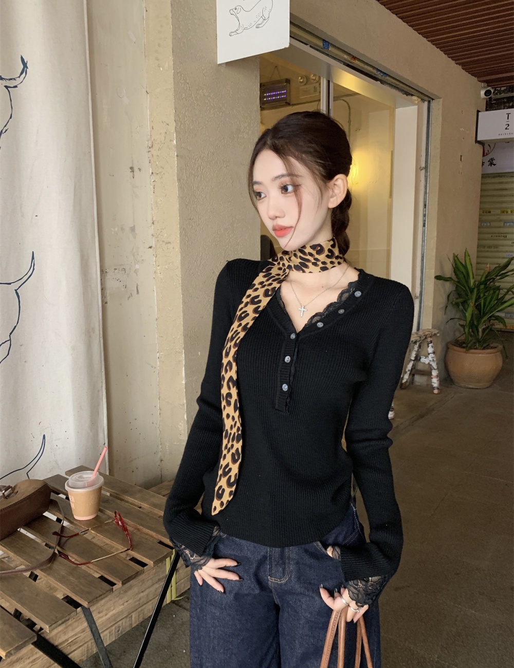 V-neck spring sweater lace bottoming shirt for women