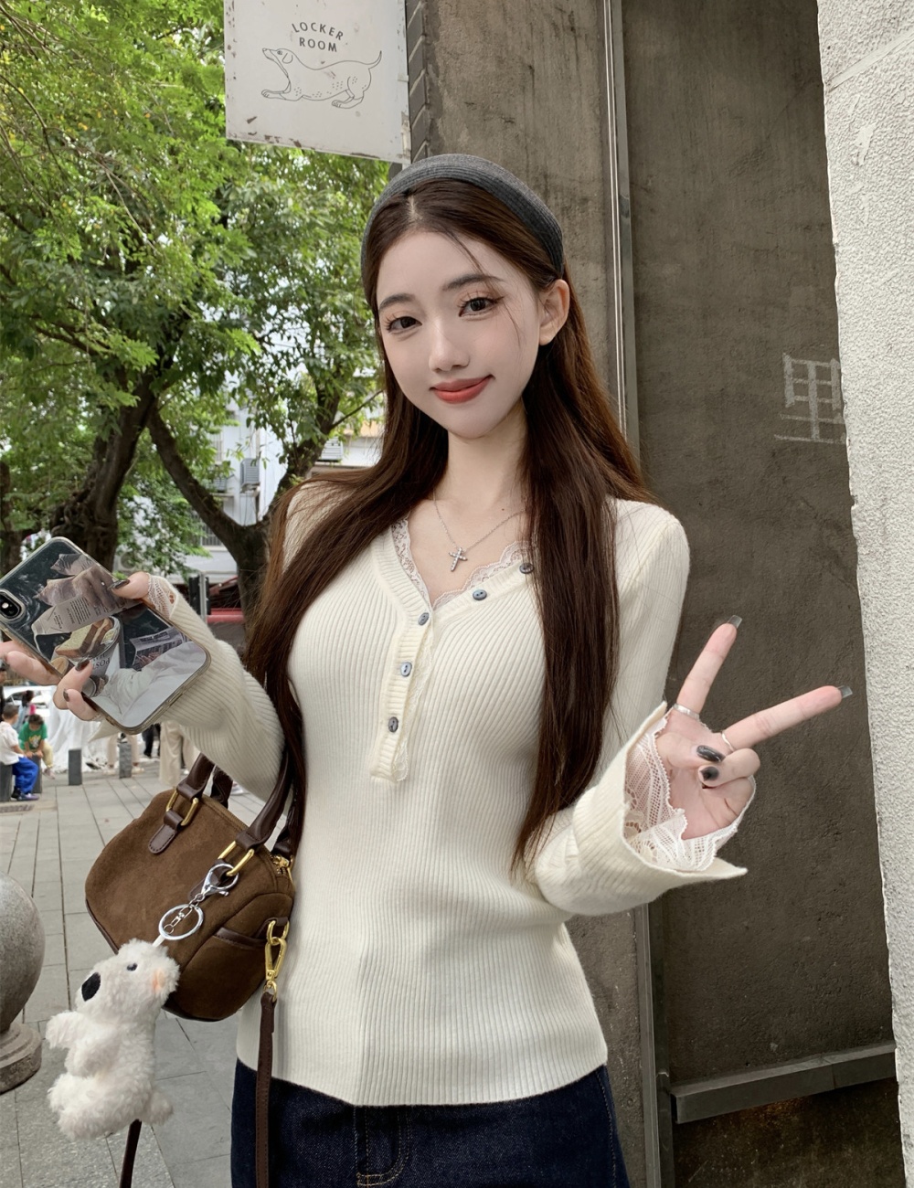 V-neck spring sweater lace bottoming shirt for women