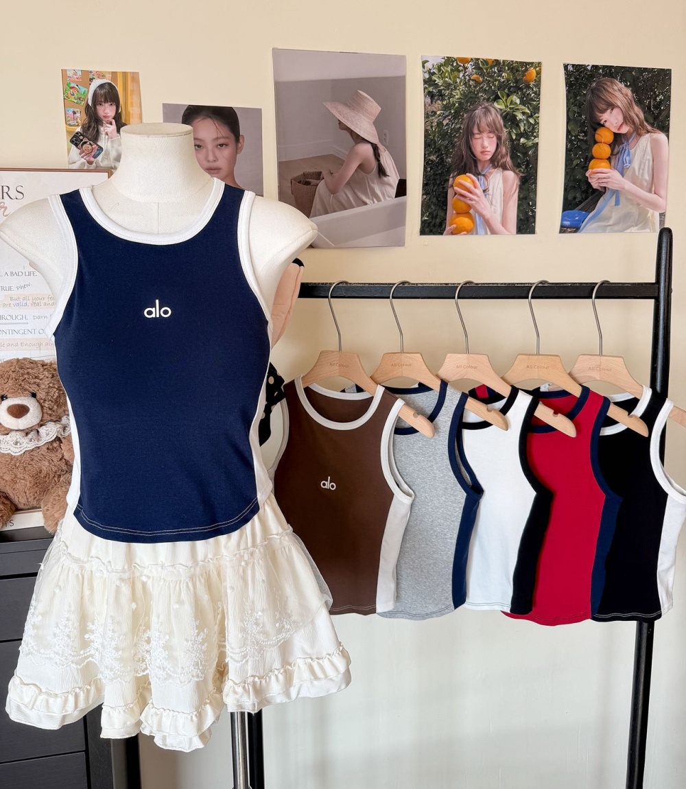 Fixed slim Casual embroidered mixed colors vest for women