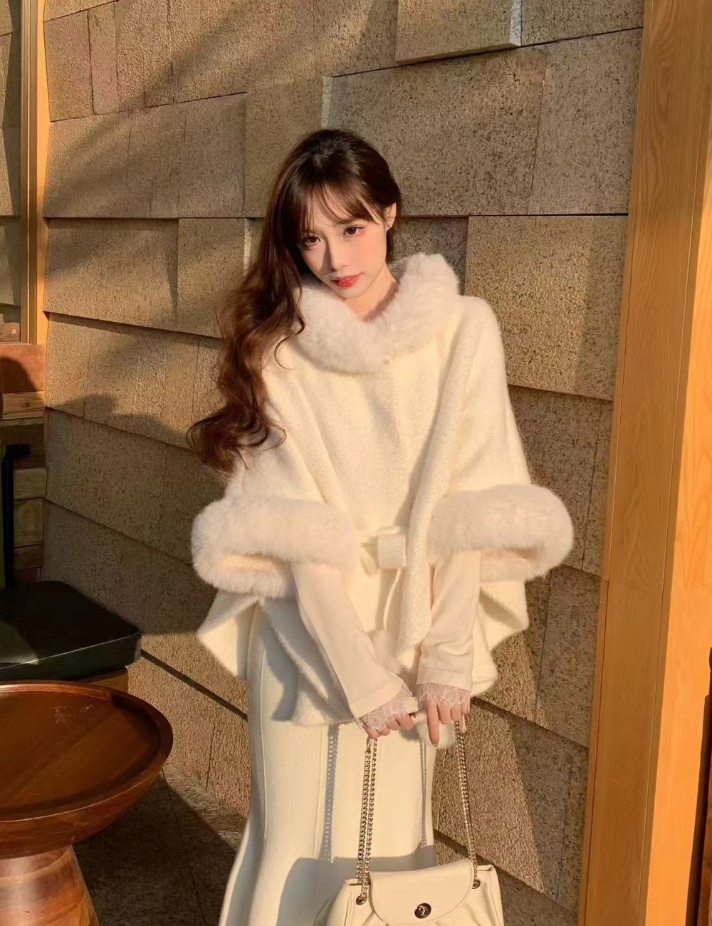 Chanelstyle Hepburn style cloak fur collar overcoat for women