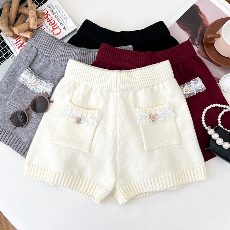 Knitted autumn and winter chanelstyle shorts