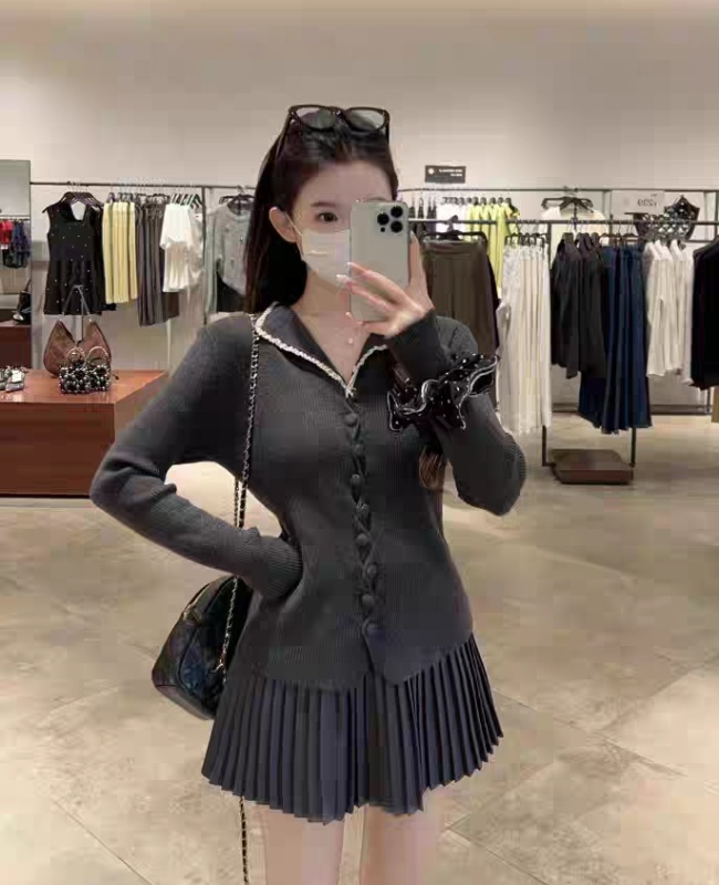 Buckle long sleeve tops slim wood ear sweater for women