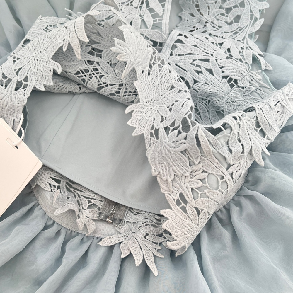 Stereoscopic halter tops lace short skirt a set for women