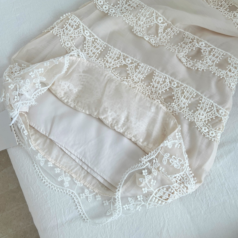 Lace embroidered drape gauze dress