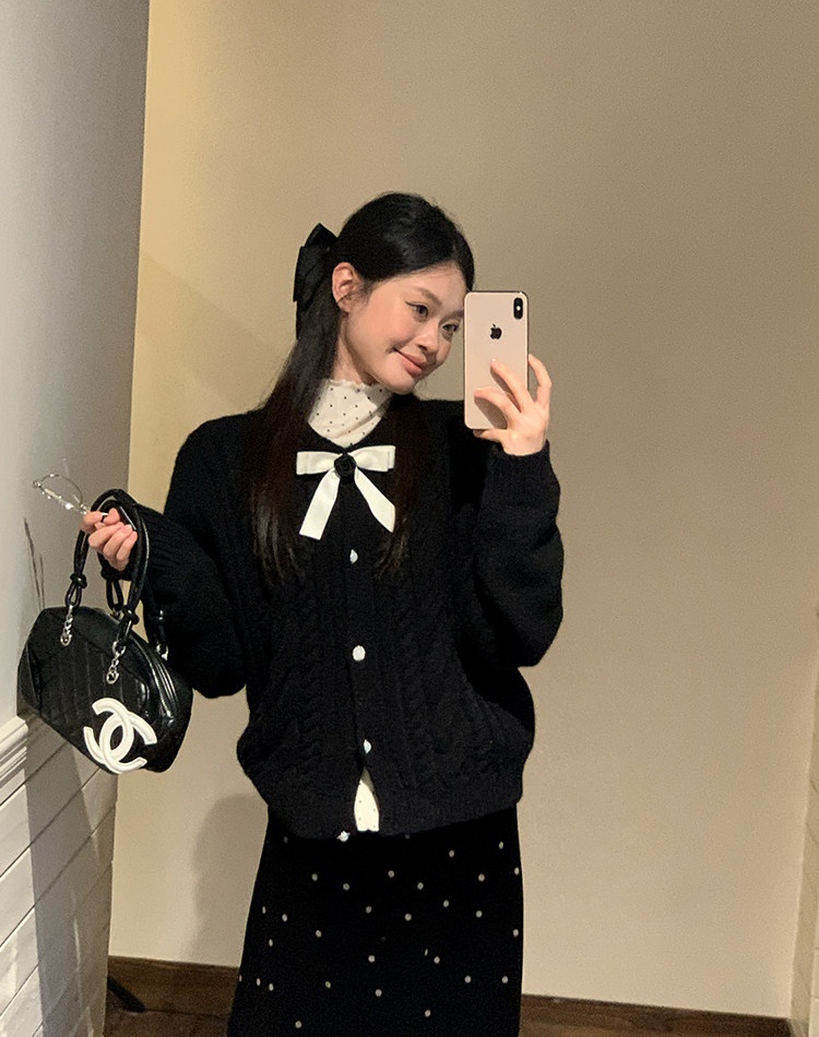 Twist knitted black coat loose all-match winter tops