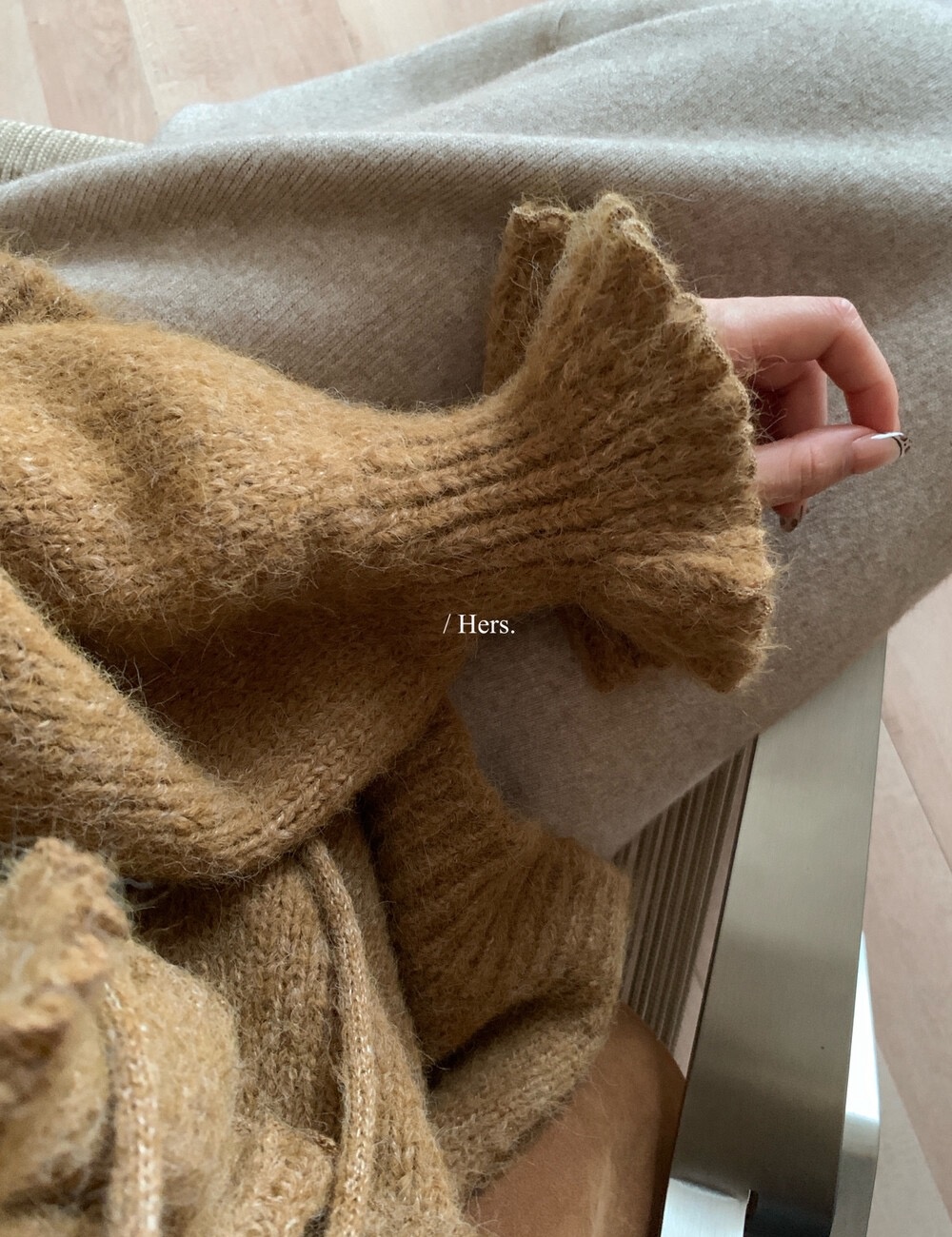 Bandage lotus leaf collar tender Korean style sweater