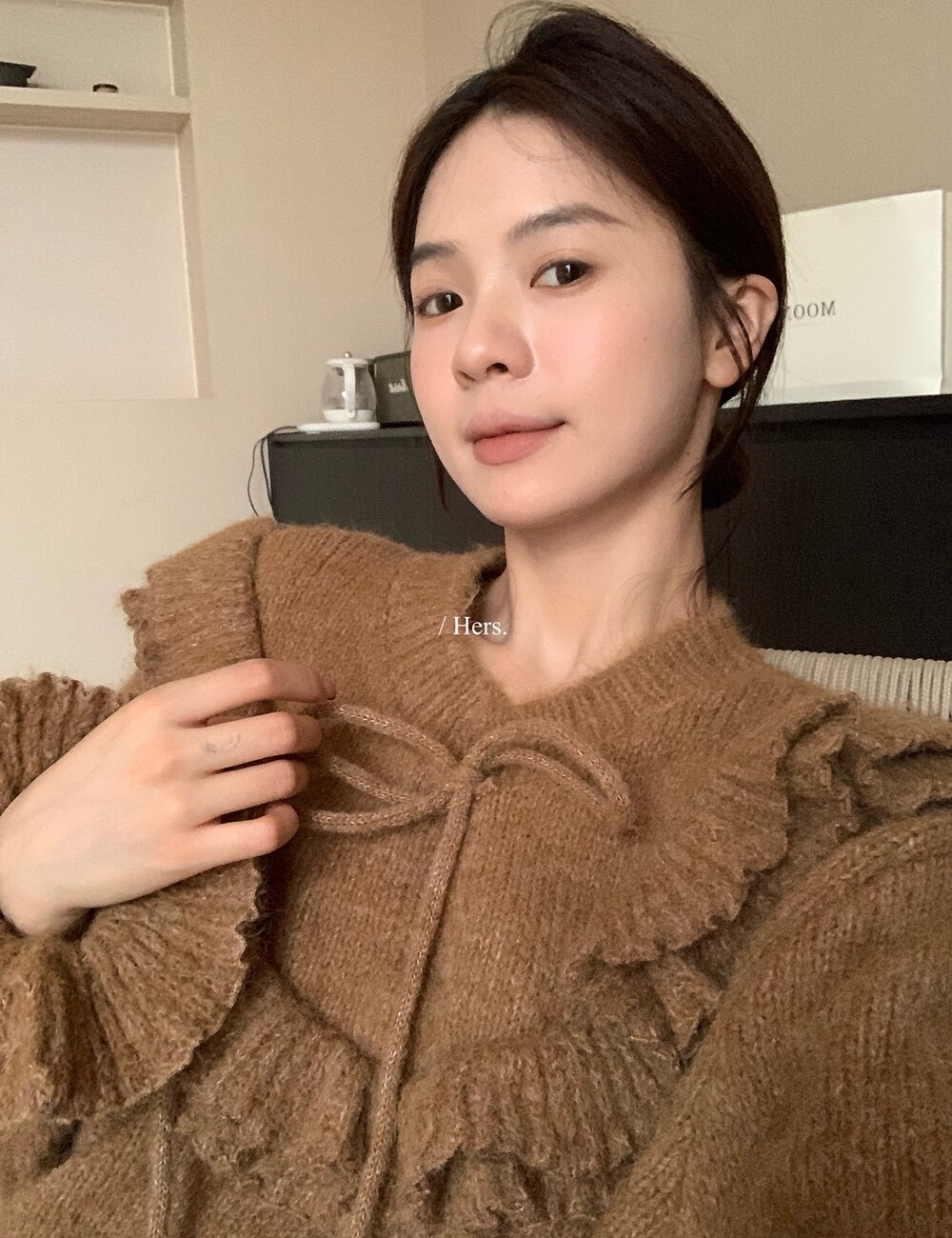 Bandage lotus leaf collar tender Korean style sweater