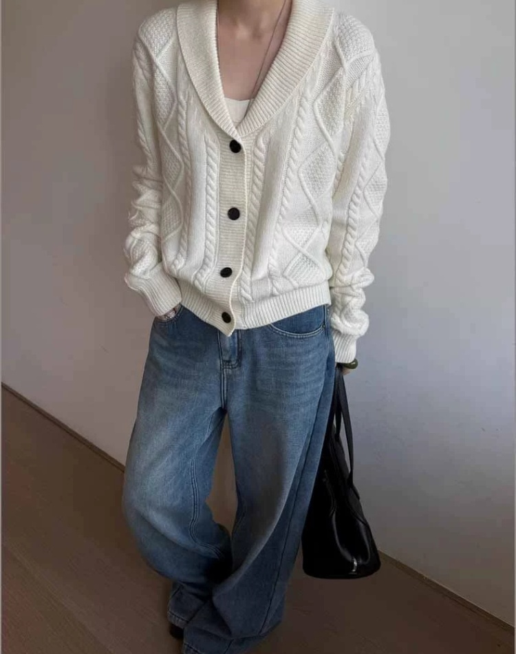 Korean style buckle cardigan V-neck pure sweater for women