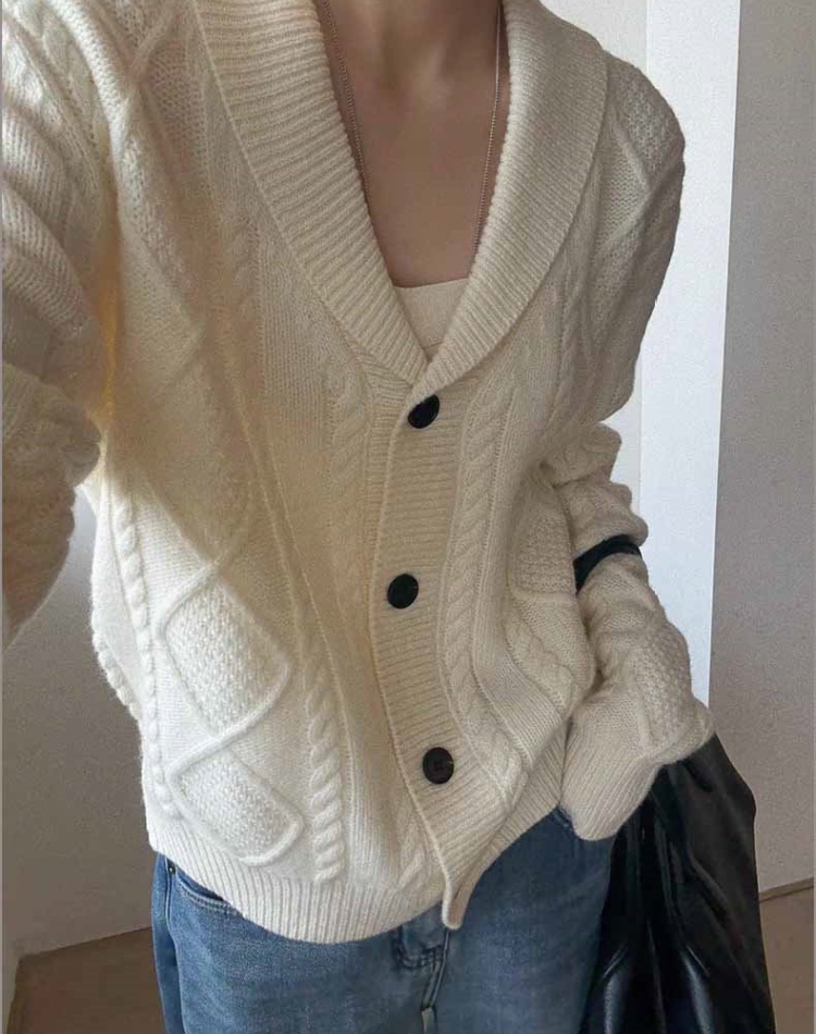 Korean style buckle cardigan V-neck pure sweater for women