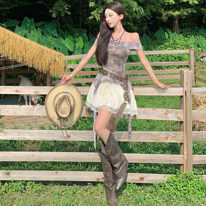 Printing apricot skirt flat shoulder tops a set