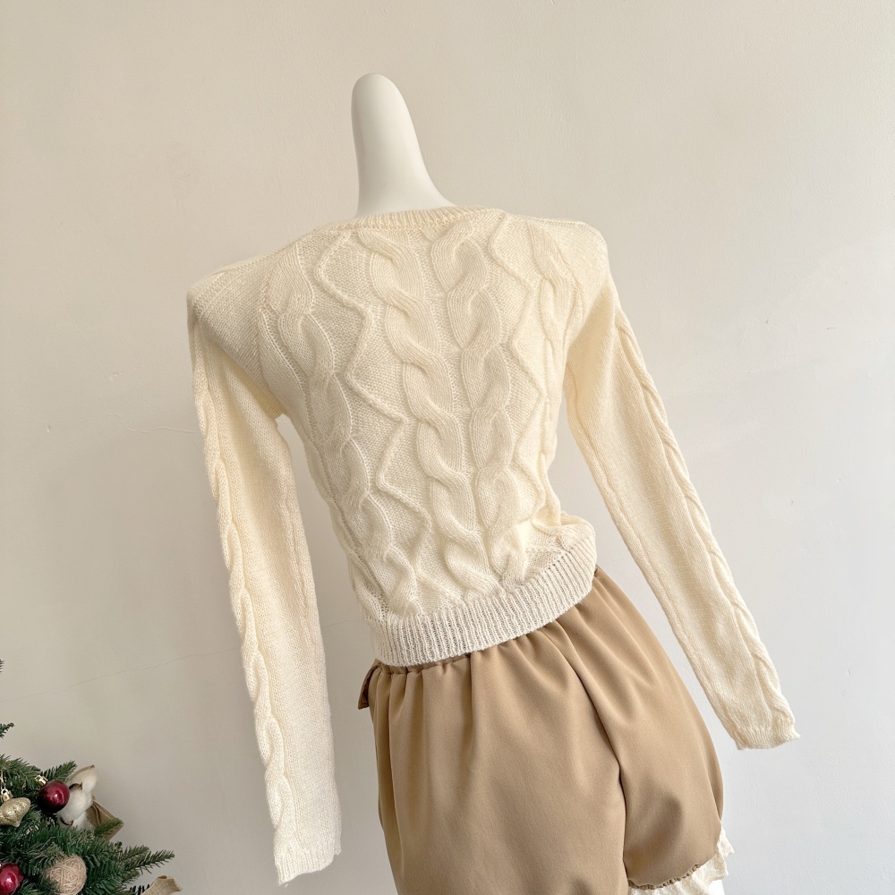 Small mohair long sleeve sweater twist shorts a set