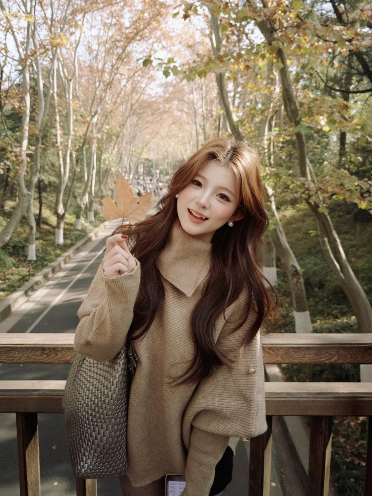 Outside the ride loose coat bat sleeve autumn and winter tops