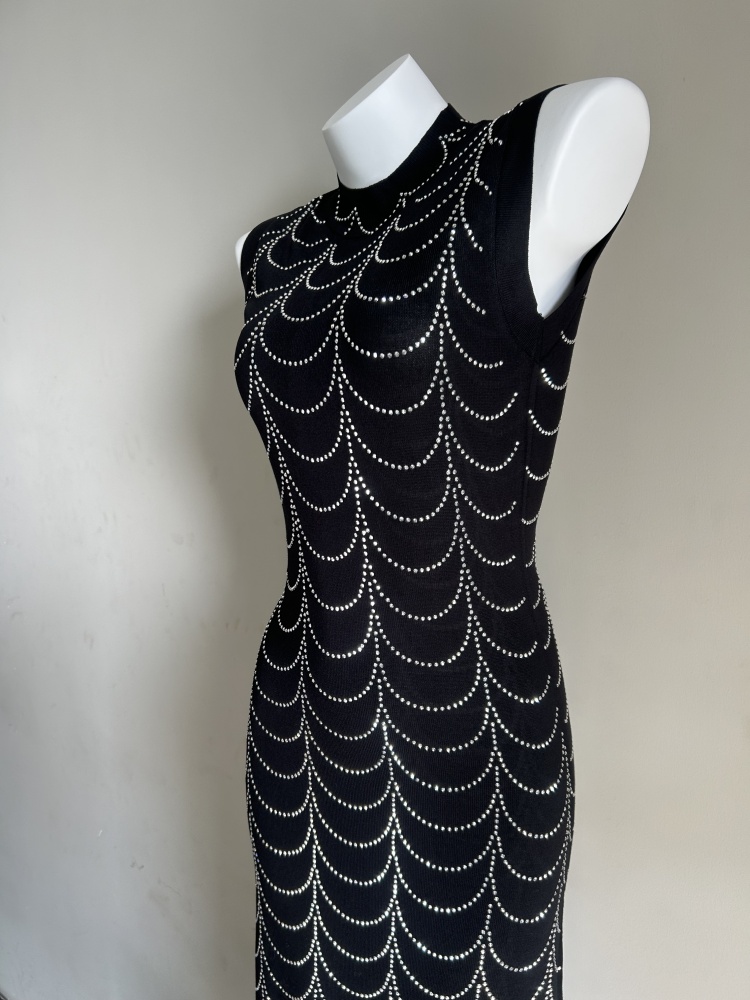 Round neck sleeveless dress knitted France style long dress