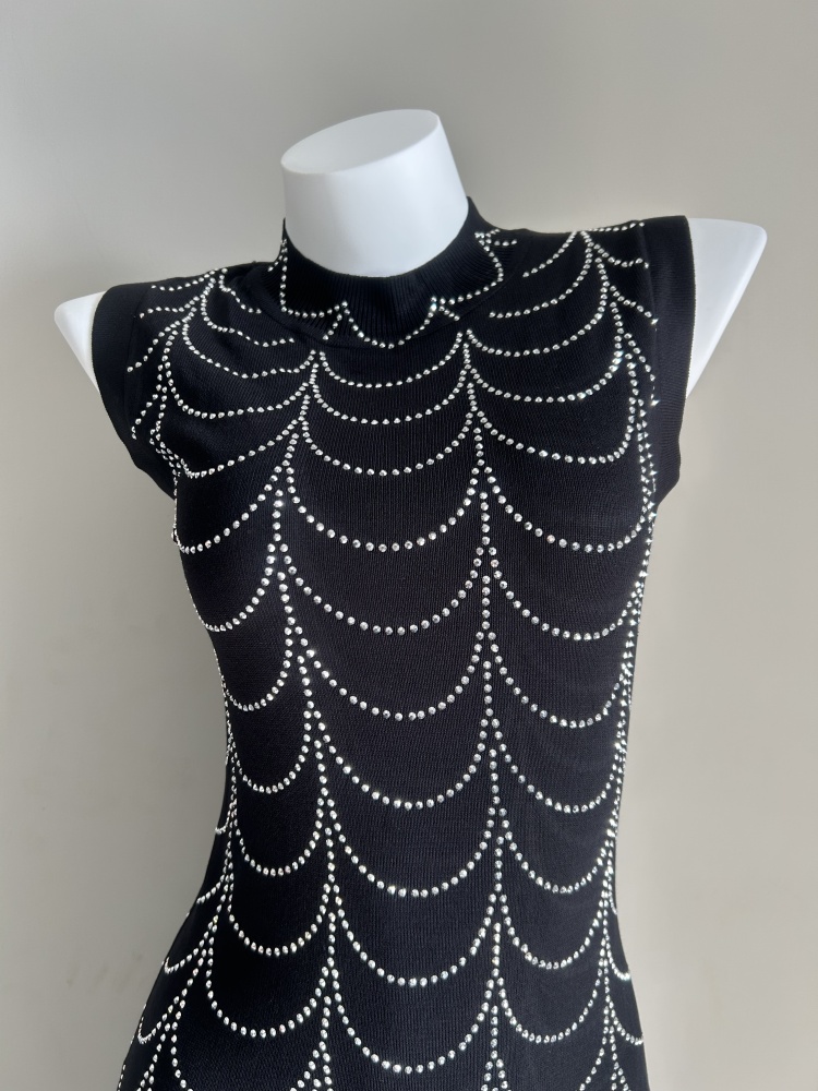 Round neck sleeveless dress knitted France style long dress