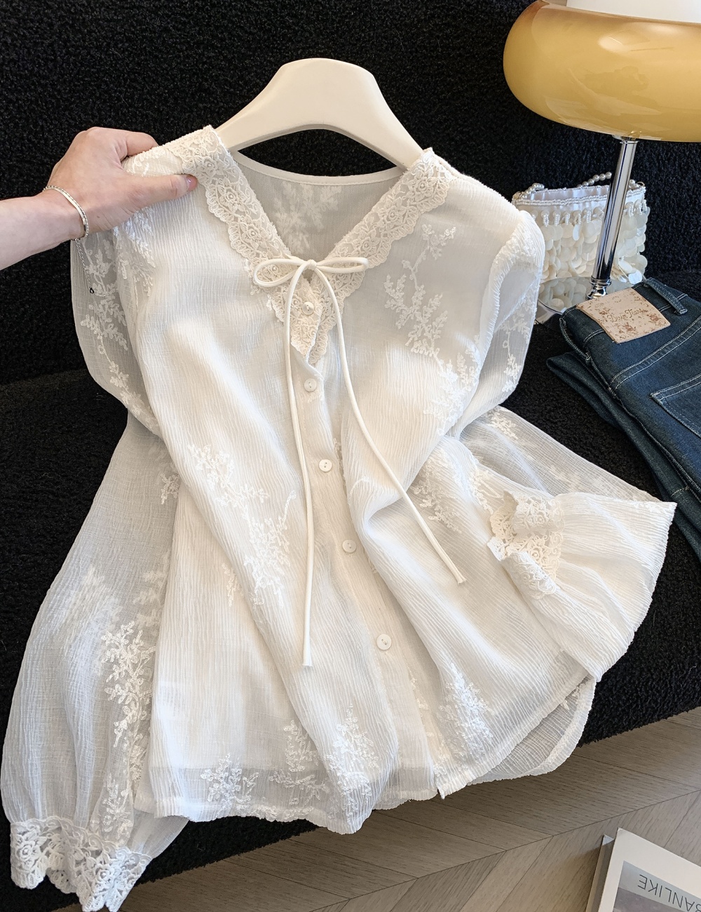 Wood ear long sleeve shirt lace tops for women