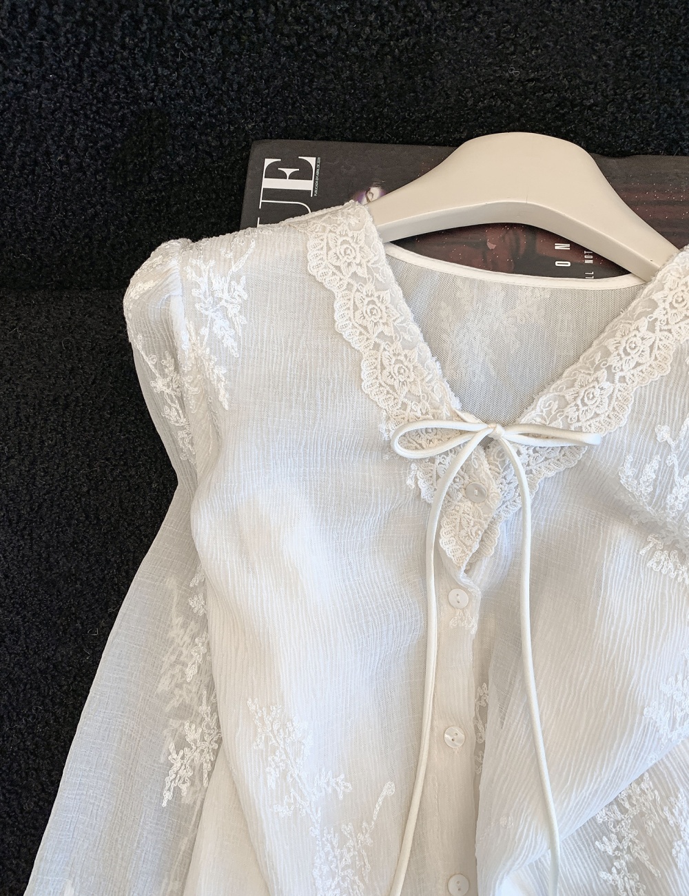 Wood ear long sleeve shirt lace tops for women