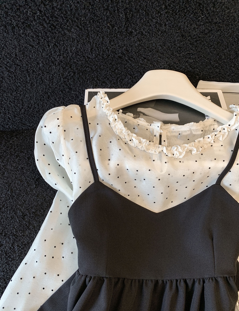 Wood ear spring vest Korean style polka dot tops 2pcs set