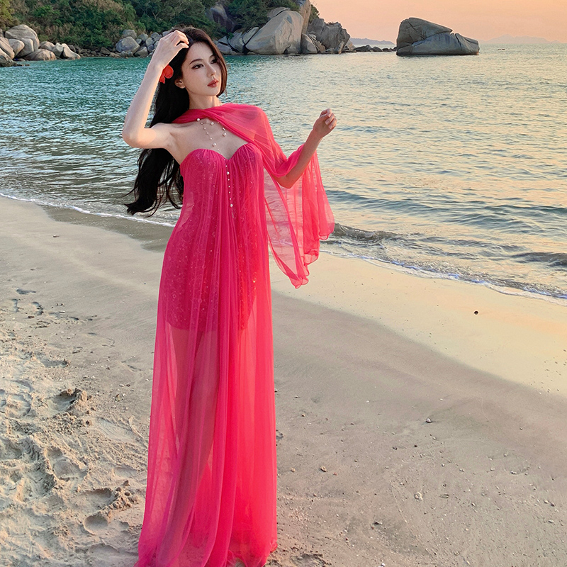 Lady seaside dress wrapped chest long dress