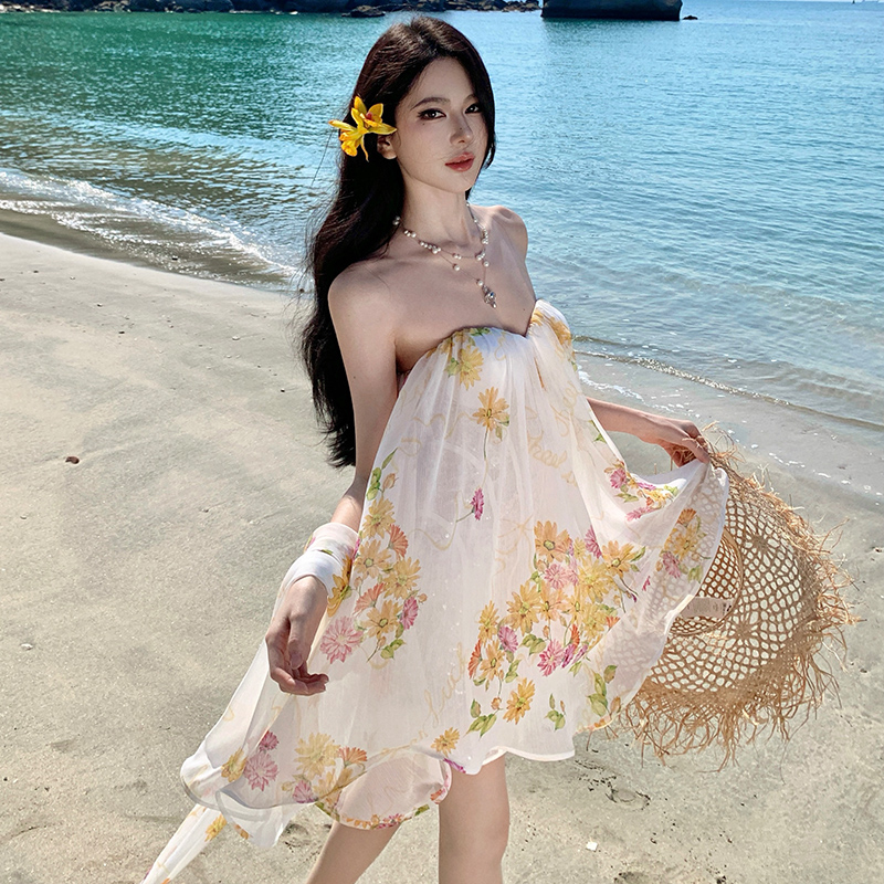 Streamer wrapped chest dress chiffon T-back