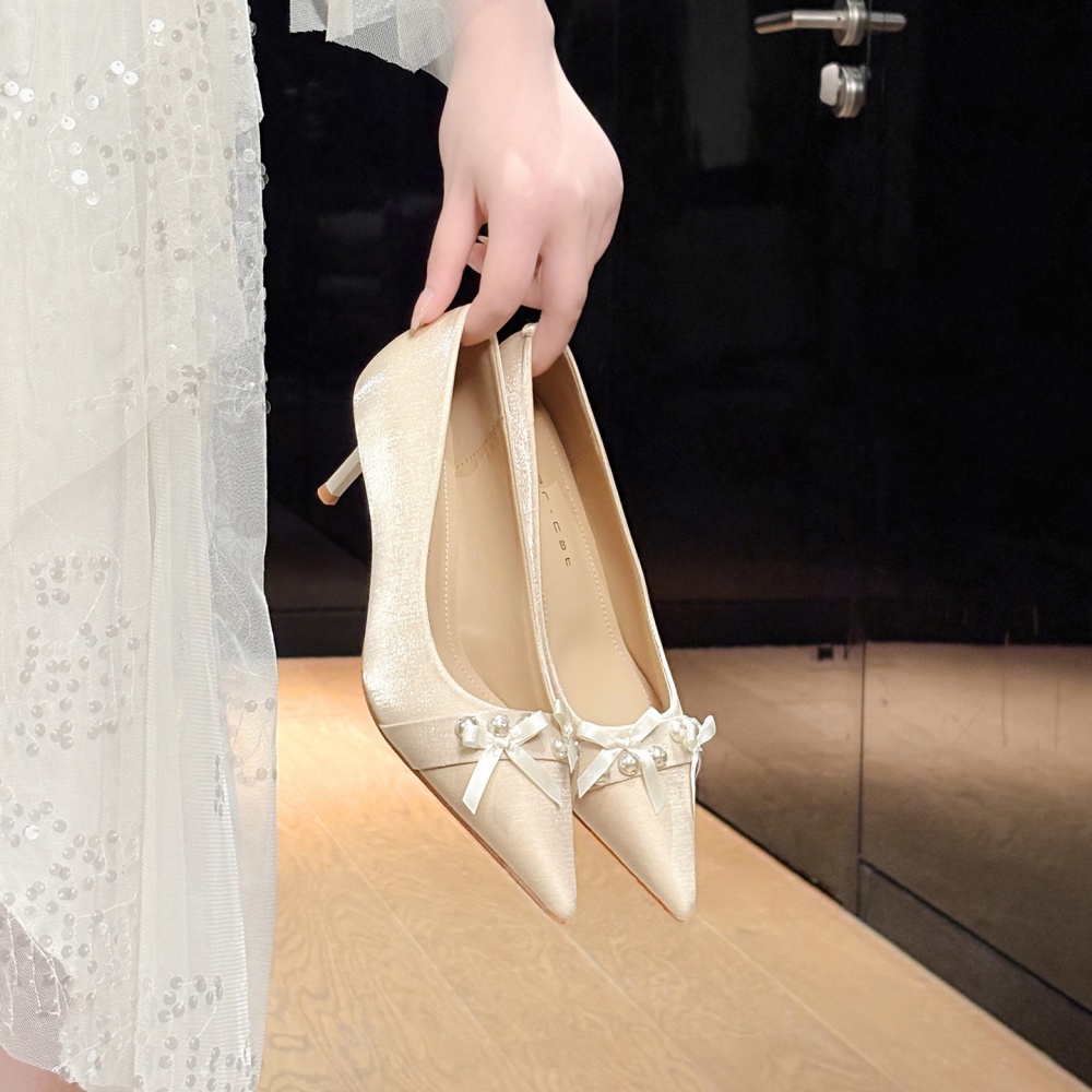 Pointed bride red wedding dress high-heeled bow shoes for women