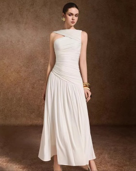 Elegant temperament fold dress slim niche long dress