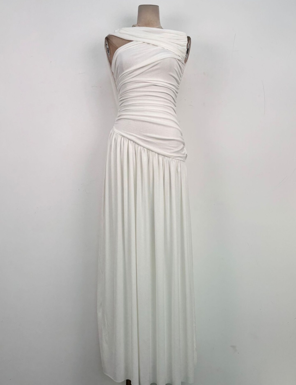 Elegant temperament fold dress slim niche long dress