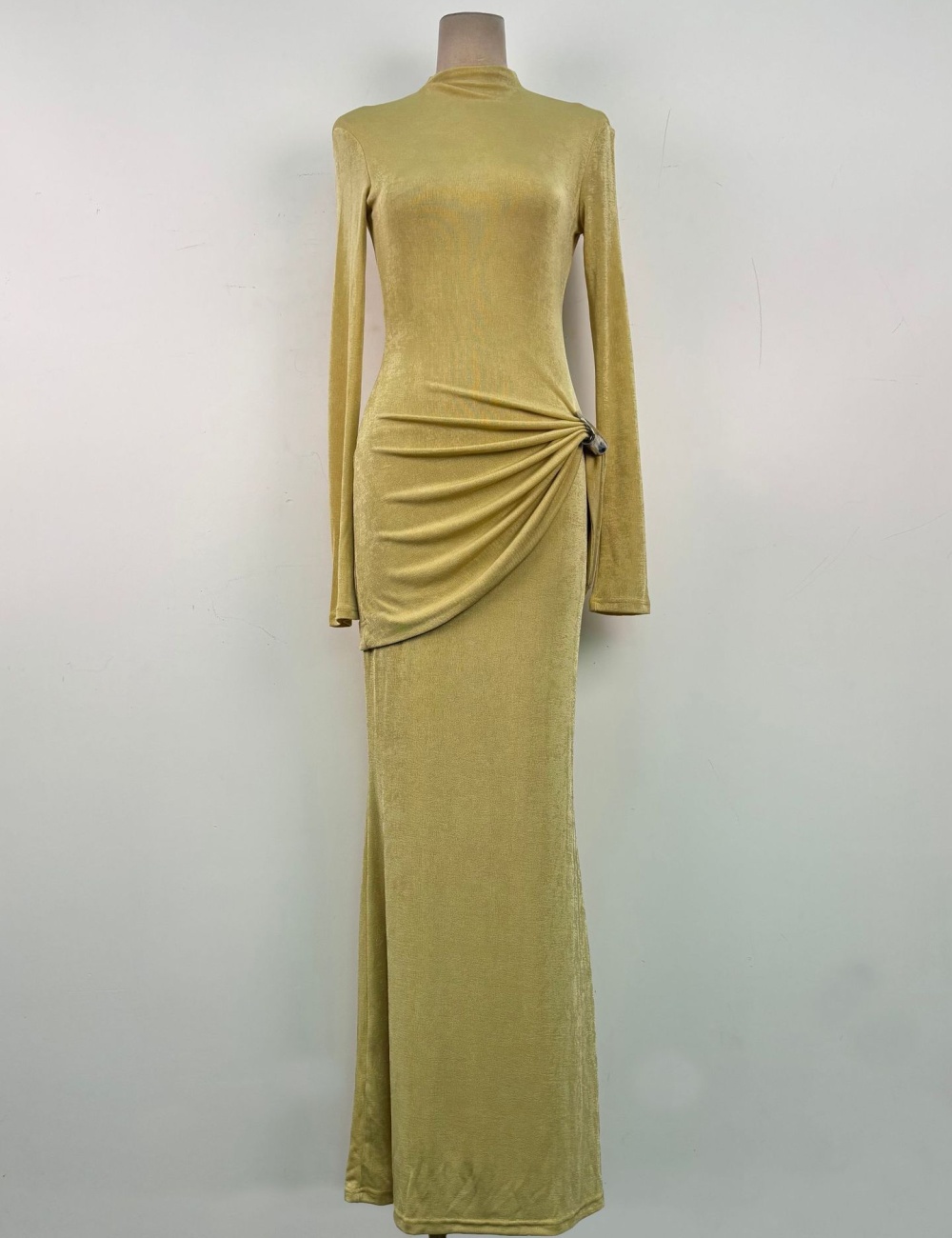 Knitted temperament slim fold niche dress