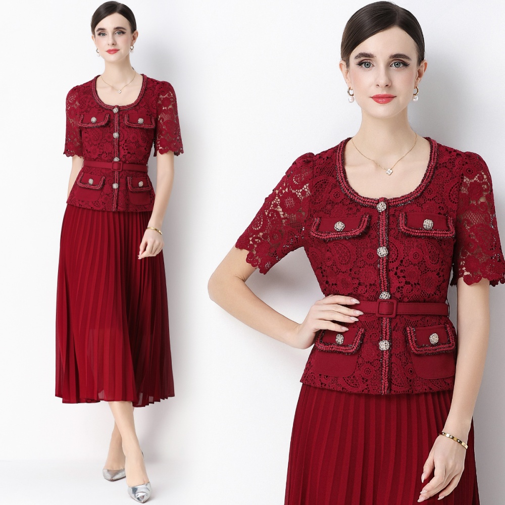 Light luxury ladies lace pleated long dress