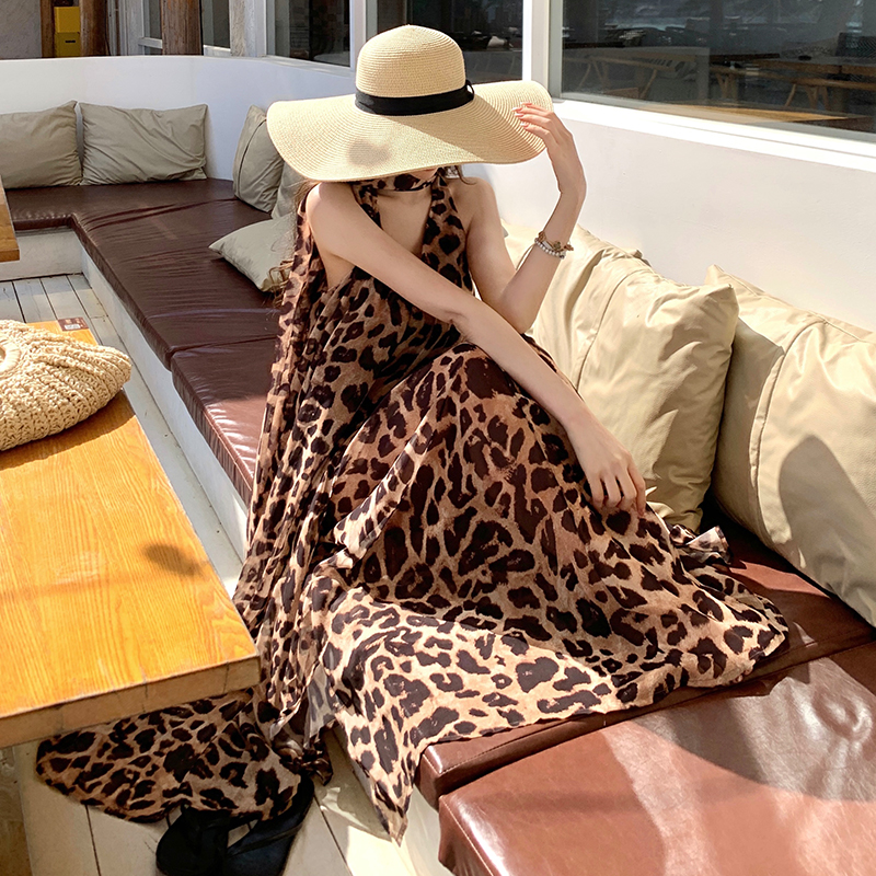 Niche summer dress exceed knee long dress for women