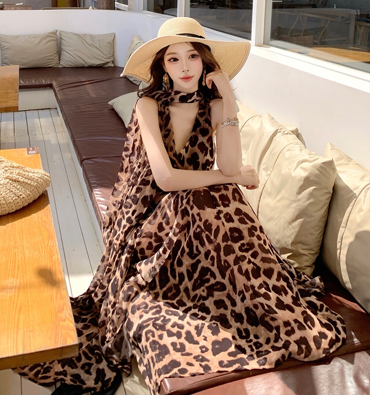 Niche summer dress exceed knee long dress for women