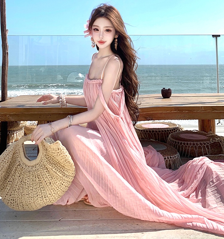 Beautiful vacation dress wrapped chest long dress