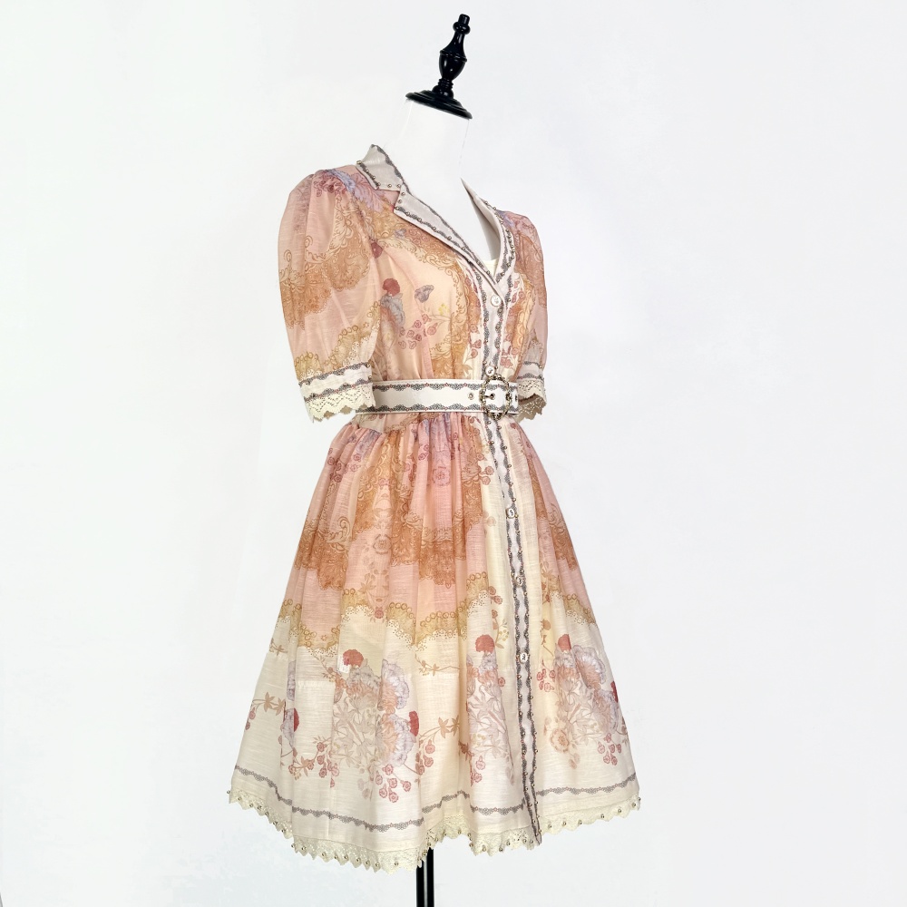 Thick and disorderly retro dress lace hollow T-back