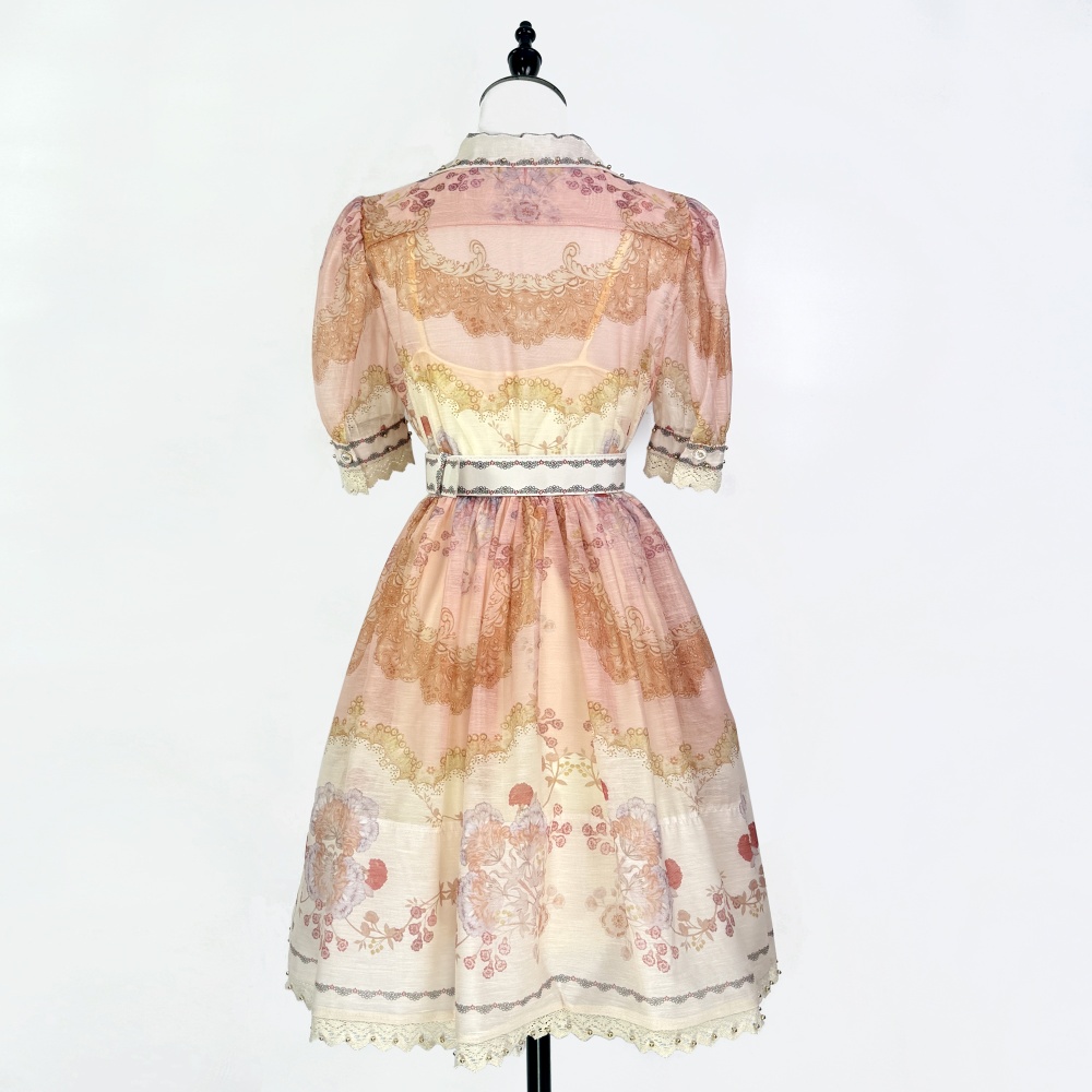 Thick and disorderly retro dress lace hollow T-back