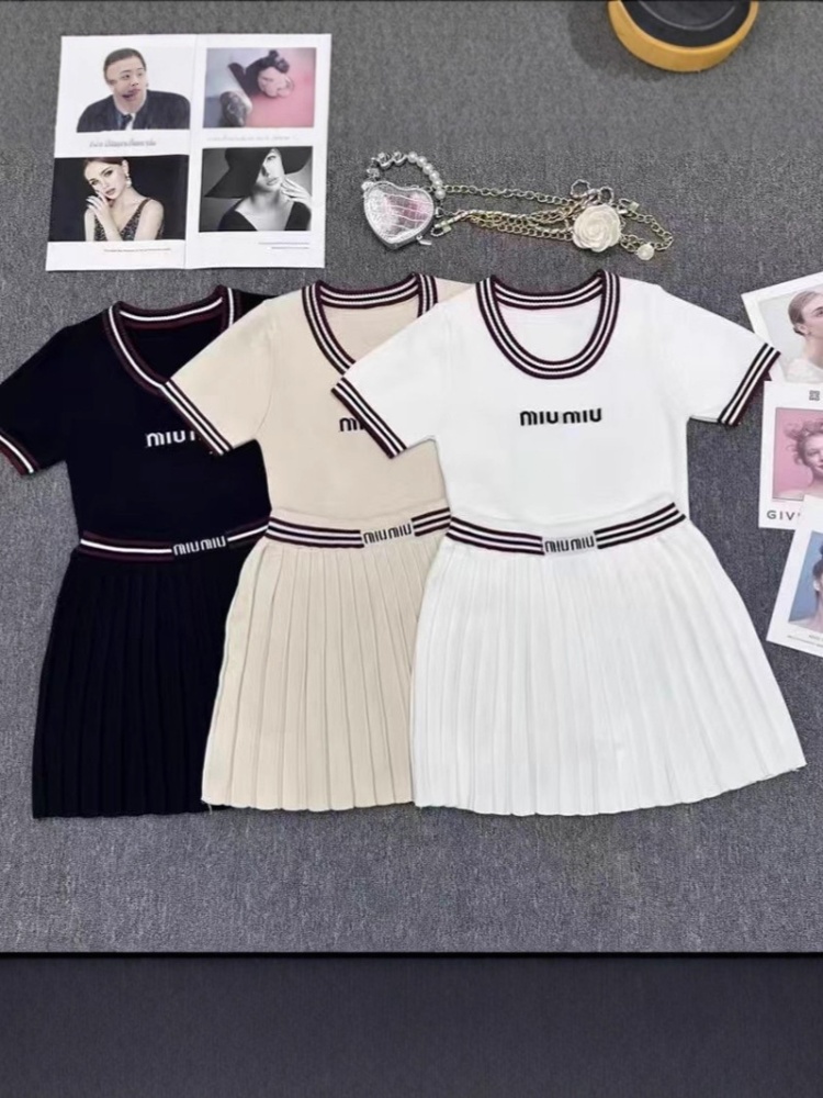 Show young sweater college style tops 2pcs set for women