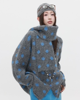 Knitted autumn and winter cardigan Casual lazy tops for women