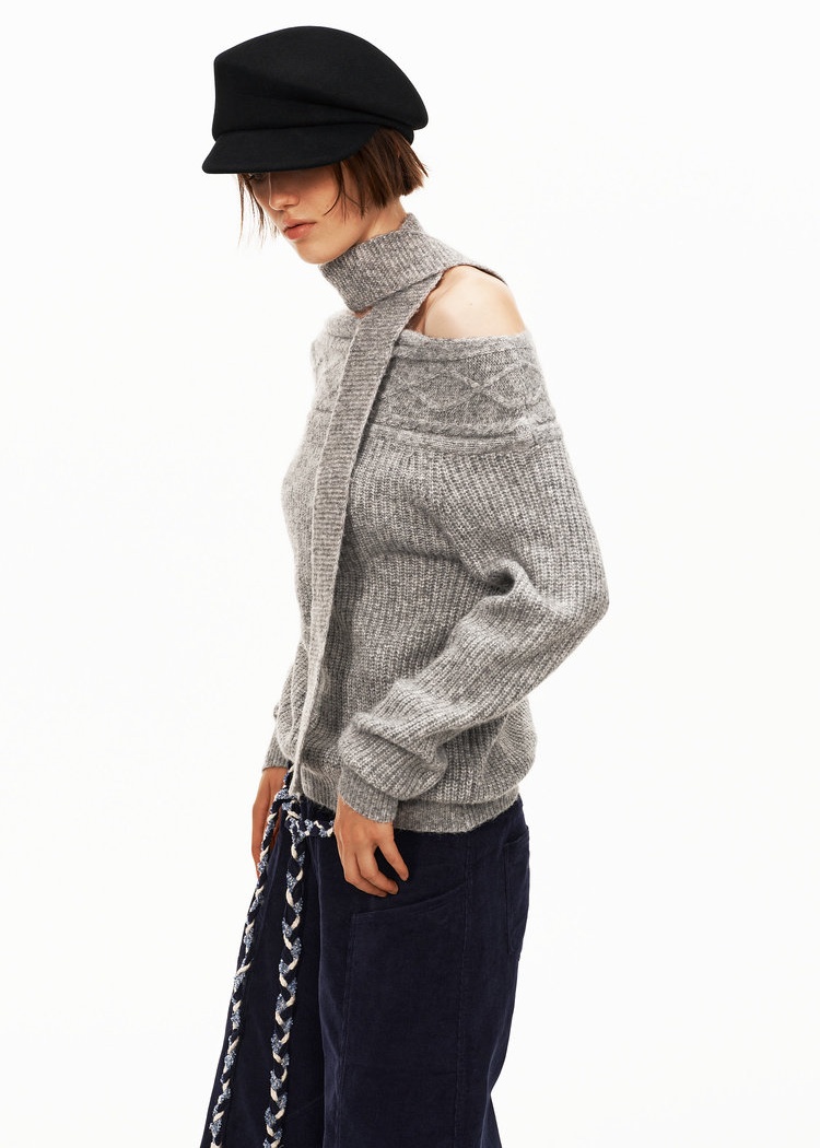 Lazy wool sweater wear sloping shoulder scarves