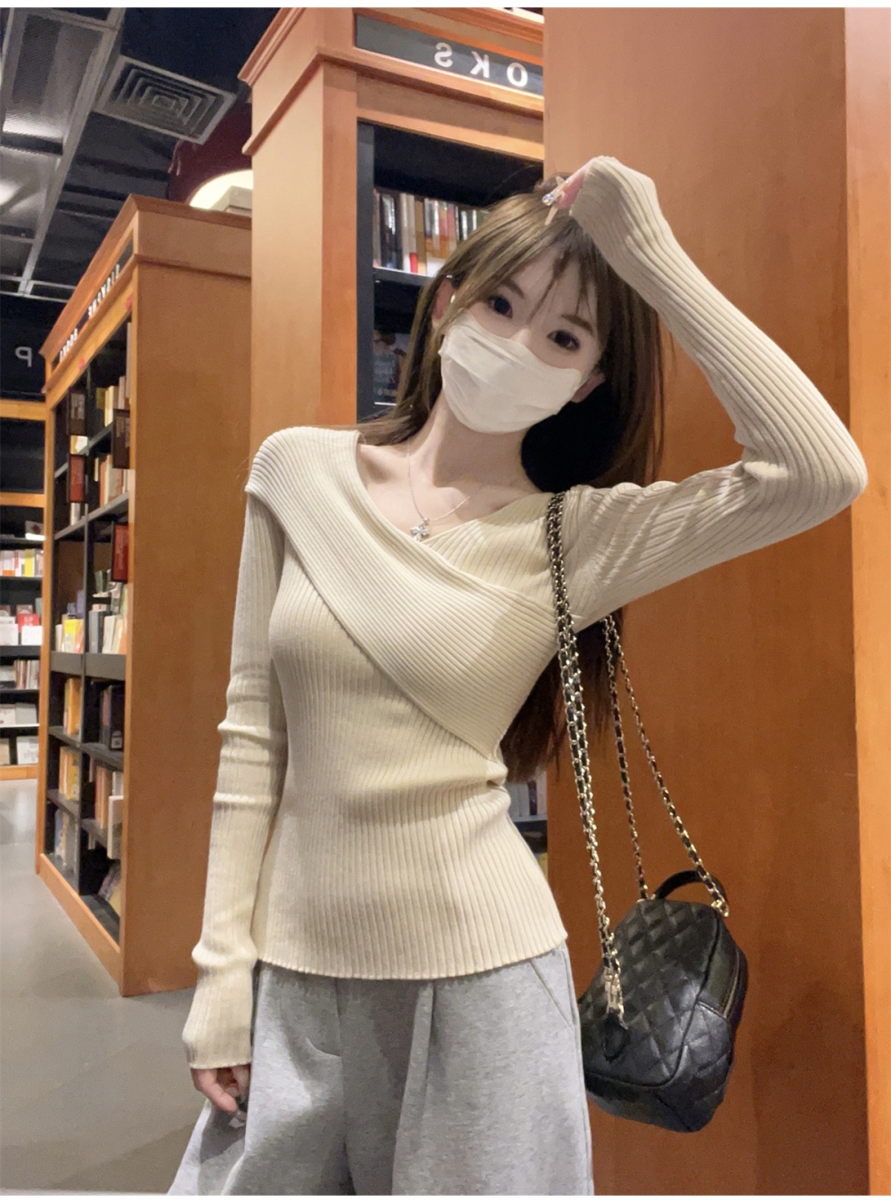 Cross sweater irregular bottoming shirt