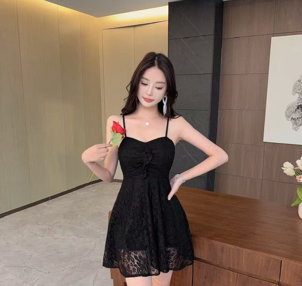 Big skirt splice tassels strap dress low-cut lace dress