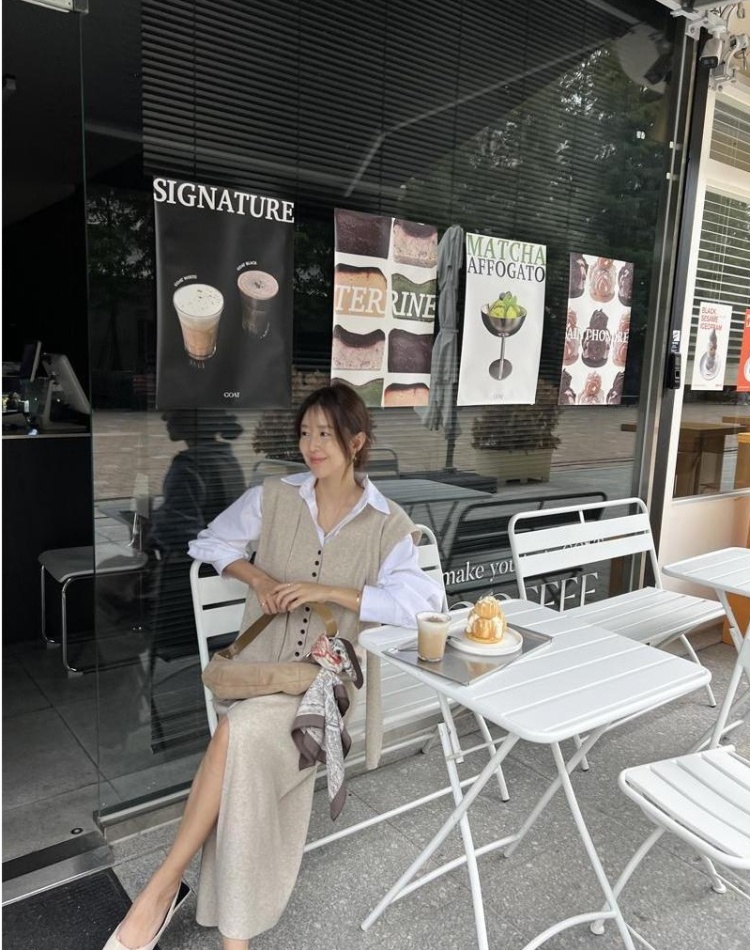 V-neck split long dress knitted dress a set