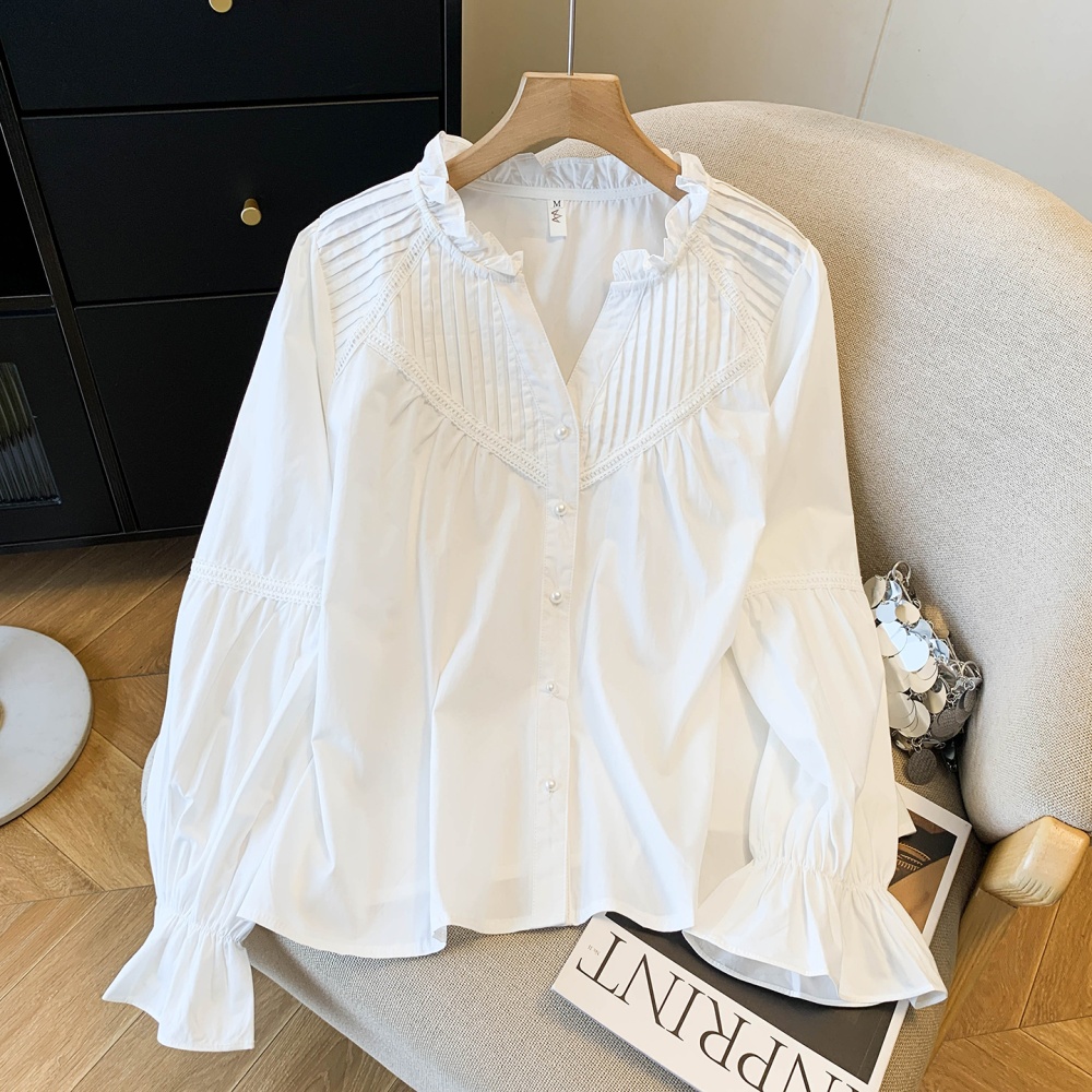 White loose V-neck shirt trumpet sleeves France style tops